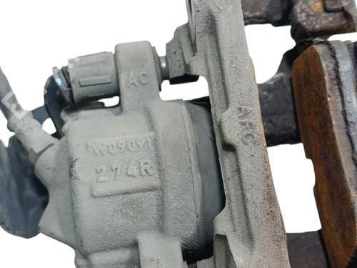 Left front brake caliper BMW 3 Touring (F31) 320 d | BP24798754M105 - Image 4