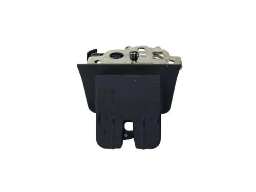 Fechadura da mala AUDI A3 Sportback (8VA, 8VF) 1.6 TDI (105 hp) 32272316