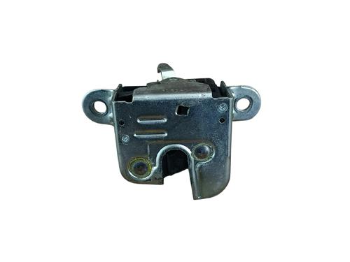 Used Tailgate lock VW GOLF V (1K1) 1.9 TDI (105 hp) 4485168