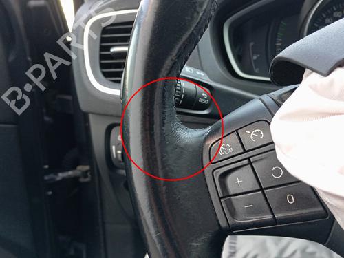 Steering wheel VOLVO V40 Hatchback Van (525) 1.6 D2/ DRIVe | BP32425318C49