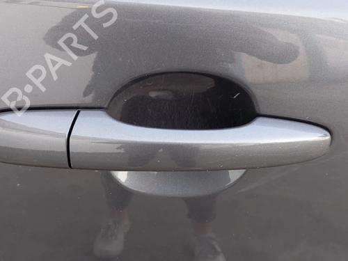 front-right-exterior-door-handle-volvo-v40-hatchback-van-525-2013-2014-2015-32425324 main image