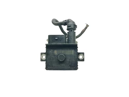 BP32471392I30 main image