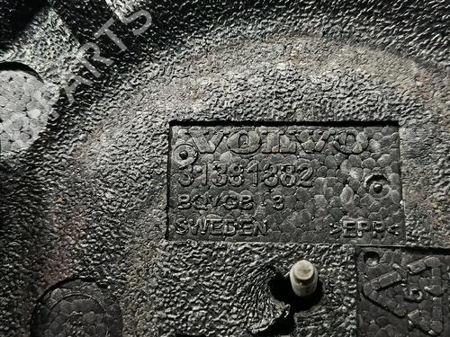 Andre VOLVO V40 Hatchback Van (525) 1.6 D2/ DRIVe | BP32425320O1