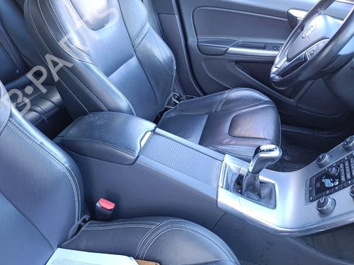 Armlene VOLVO V60 I (155) D2 (120 hp) 32505734