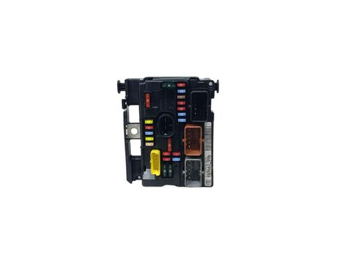 Used Fuse box Fuse box CITROËN DS3 (SA_) 1.6 HDi 90 (92 hp) 32758828 32758828
