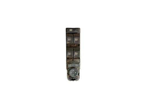 Used Left front window switch Left front window switch RENAULT MEGANE III Grandtour (KZ0/1) 1.5 dCi (KZ09, KZ0D, KZ1G, KZ29, KZ14, KZ1W, KZ10, KZ1F,... (110 hp) 24962550 24962550