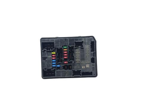 Used Fuse box Fuse box NISSAN MICRA V (K14) 1.5 DCI (90 hp) 32868731 32868731
