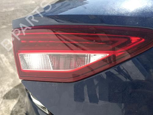 Used Left tailgate light Left tailgate light SEAT LEON (5F1) 1.4 TSI (125 hp) 33199594 33199594