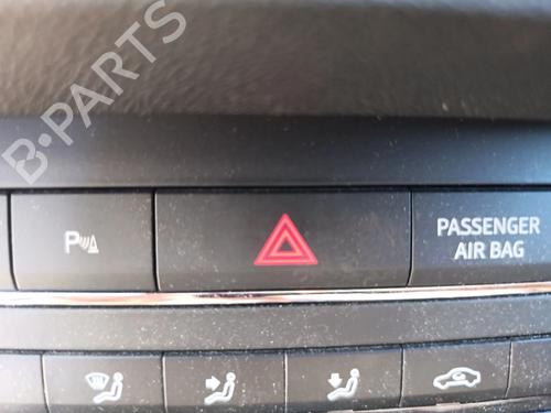 warning-switch-seat-leon-5f1-2012-2013-2014-2015-2016-2017-2018-2019-2020-2021-33204921 main image