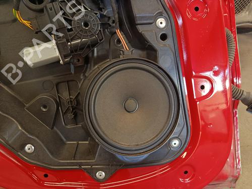 speaker-mercedes-benz-a-class-w176-2012-2013-2014-2015-2016-2017-2018-33204965 main image