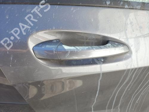 front-right-exterior-door-handle-mercedes-benz-a-class-w176-2012-2013-2014-2015-2016-2017-2018-33204983 main image