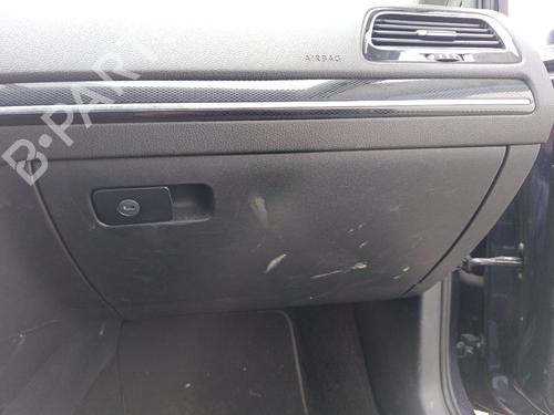Used Glove box Glove box VW GOLF VII (5G1, BQ1, BE1, BE2) 1.6 TDI (105 hp) 33236505 33236505