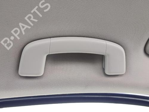 Used Front left interior door handle Front left interior door handle VW GOLF VII (5G1, BQ1, BE1, BE2) 1.6 TDI (105 hp) 33236535 33236535