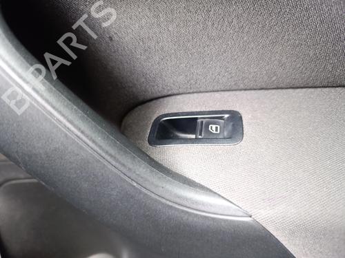 Used Right front window switch Right front window switch VW POLO V (6R1, 6C1) 1.2 TDI (75 hp) 33244419 33244419