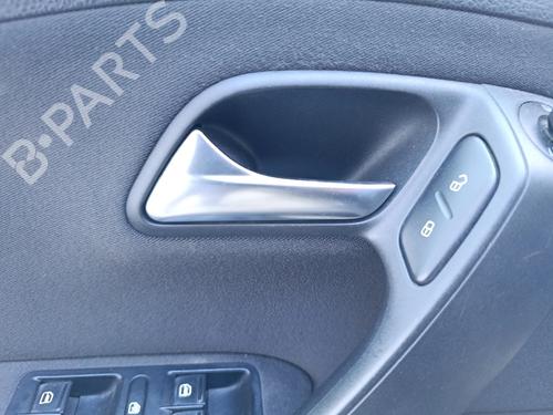 Used Front left interior door handle Front left interior door handle VW POLO V (6R1, 6C1) 1.2 TDI (75 hp) 33244454 33244454