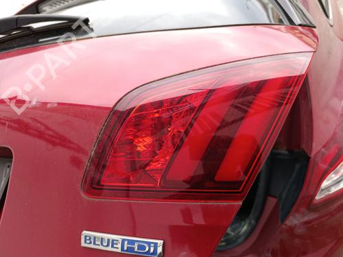 Used Right tailgate light Right tailgate light PEUGEOT 308 II (LB_, LP_, LW_, LH_, L3_) 1.6 HDi / BlueHDi 115 (115 hp) 33266993 33266993