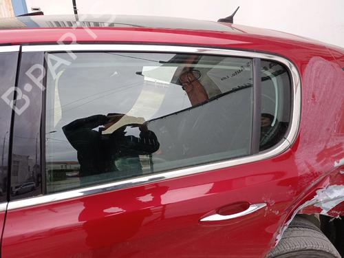 Dør rude ventre bagtil Dør rude ventre bagtil PEUGEOT 308 II (LB_, LP_, LW_, LH_, L3_) 1.6 HDi / BlueHDi 115 (115 hp) 33267014 33267014