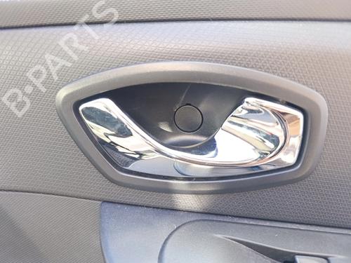 front-right-interior-door-handle-renault-clio-iv-bh_-2012-2013-2014-2015-2016-2017-2018-2019-2020-2021-33545316 main image