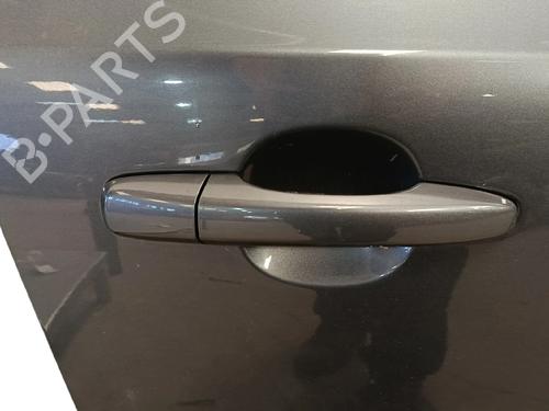 front-right-exterior-door-handle-volvo-v40-hatchback-van-525-2013-2014-2015-32425324 main image