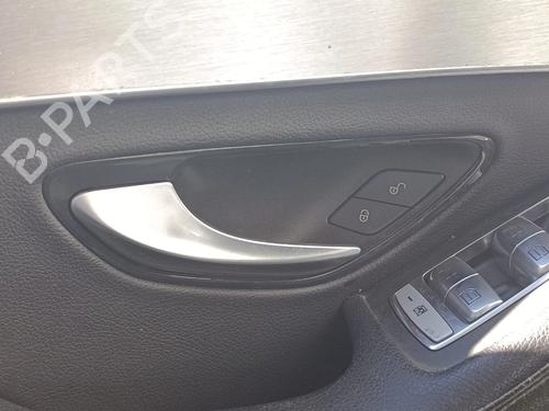 Used Front left interior door handle Front left interior door handle MERCEDES-BENZ C-CLASS T-Model (S205) C 200 d (205.201) (160 hp) 33655434 33655434