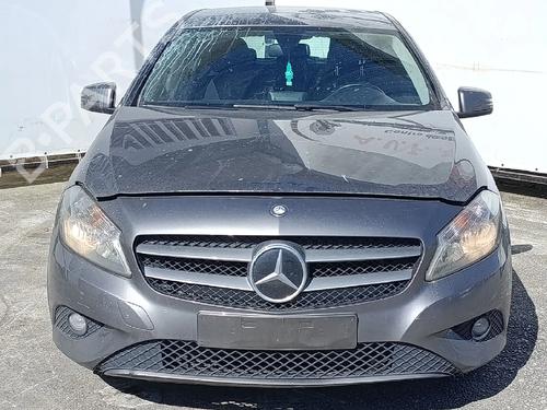 Used Full front Full front MERCEDES-BENZ A-CLASS (W176) A 180 CDI (176.000) (109 hp) 33204954 33204954