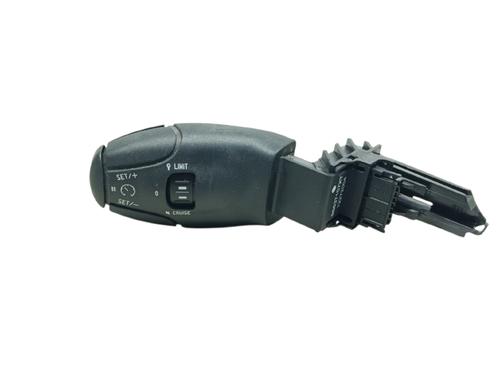 Used Switch Switch PEUGEOT 2008 I (CU_) 1.2 THP 130 / PureTech 130 (130 hp) 33719571 33719571