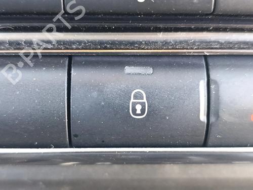 kombi-kontakt-stilkkontakt-citroen-c3-iii-sx-2016-33722013 main image