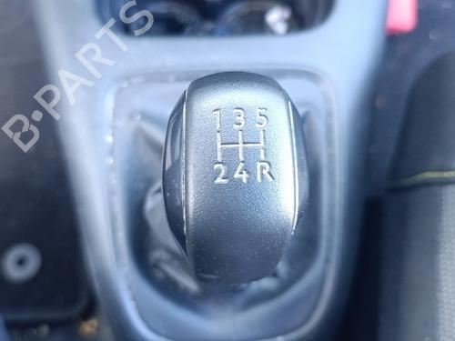 Used Shift knob Shift knob CITROËN C3 III (SX) 1.2 VTi 68 (68 hp) 33722058 33722058