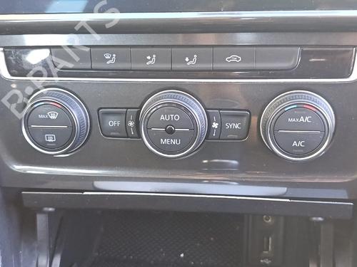 Used Switch Switch VW GOLF VII (5G1, BQ1, BE1, BE2) 1.0 TSI (86 hp) 33756564 33756564