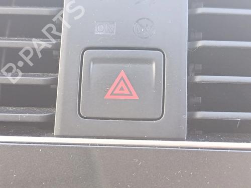 Used Warning switch Warning switch VW GOLF VII (5G1, BQ1, BE1, BE2) 1.0 TSI (86 hp) 33756563 33756563