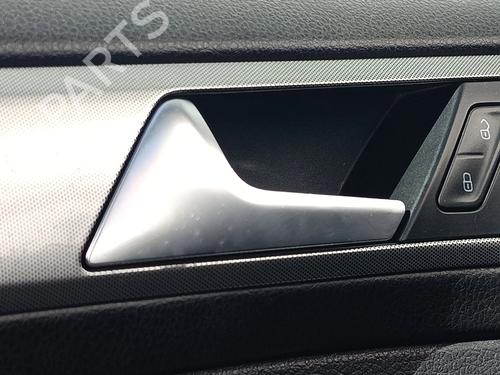 Venstre fortil invendig håndtag Venstre fortil invendig håndtag VW GOLF VII (5G1, BQ1, BE1, BE2) 1.0 TSI (86 hp) 33756599 33756599