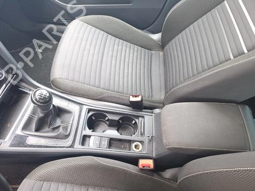 Armlæn Armlæn VW GOLF VII (5G1, BQ1, BE1, BE2) 1.2 TSI (110 hp) 33769296 33769296