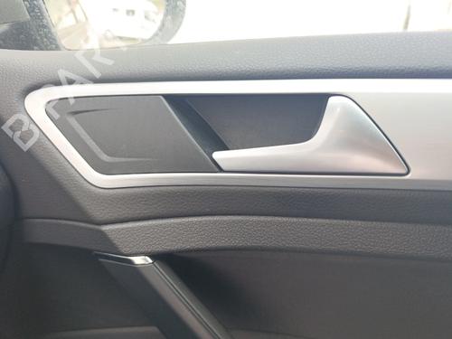 Højre fortil invendig håndtag Højre fortil invendig håndtag VW GOLF VII (5G1, BQ1, BE1, BE2) 1.2 TSI (110 hp) 33769326 33769326