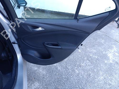 Bageste højre beklædning Bageste højre beklædning OPEL ASTRA K (B16) 1.0 Turbo (68) (105 hp) 33965499 33965499