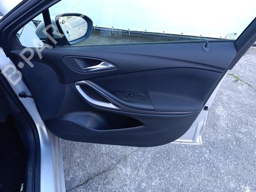 Høyre frontpanel Høyre frontpanel OPEL ASTRA K (B16) 1.0 Turbo (68) (105 hp) 33965496 33965496