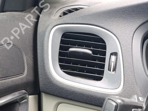 Used Air vent Air vent VOLVO V40 Hatchback (525) D3 (150 hp) 33988694 33988694