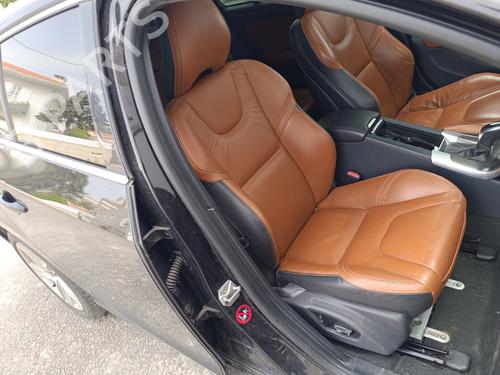 Conjunto de bancos Conjunto de bancos VOLVO V60 I (155) D5 AWD (215 hp) 34140319 34140319