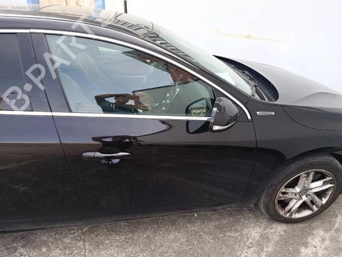 Used Right front door Right front door VOLVO V60 I (155) D5 AWD (215 hp) 34140300 34140300