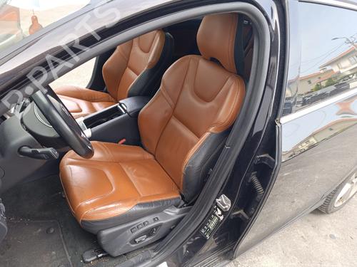 Sæde venstre fortil Sæde venstre fortil VOLVO V60 I (155) D5 AWD (215 hp) 34140316 34140316