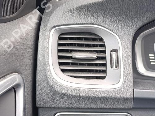 Used Air vent Air vent VOLVO V60 I (155) D5 AWD (215 hp) 34140366 34140366