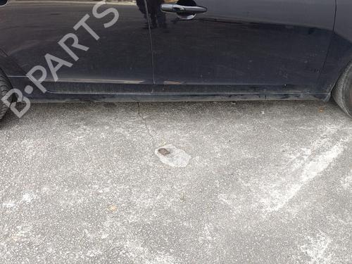 Used Right sideskirt Right sideskirt VOLVO V60 I (155) D5 AWD (215 hp) 34140340 34140340