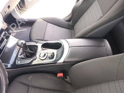 Used Armrest / Center console Armrest / Center console MERCEDES-BENZ C-CLASS T-Model (S205) C 180 BlueTEC / d (205.236) (116 hp) 34153490 34153490