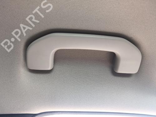 Used Front left interior door handle Front left interior door handle MERCEDES-BENZ C-CLASS T-Model (S205) C 180 BlueTEC / d (205.236) (116 hp) 34156610 34156610