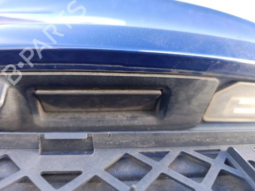 spak-kontakt-tesla-model-3-5yj3-2017-34606494 main image