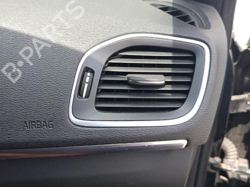 Used Air vent Air vent VOLVO V40 Hatchback (525) D3 (150 hp) 34720509 34720509