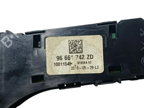 Switch CITROËN DS5 2.0 HDi 135 | BP35898971I30 - Image 3