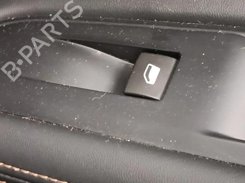 Used Right rear window switch Right rear window switch PEUGEOT 3008 II SUV (MC_, MR_, MJ_, M4_) 2.0 BlueHDi 136 (136 hp) 35916243 35916243