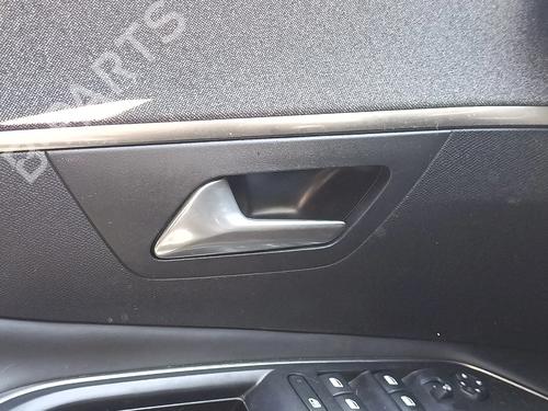 Used Front left interior door handle Front left interior door handle PEUGEOT 3008 II SUV (MC_, MR_, MJ_, M4_) 2.0 BlueHDi 136 (136 hp) 35916257 35916257