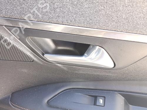 Højre bagtil invendig håndtag Højre bagtil invendig håndtag PEUGEOT 3008 II SUV (MC_, MR_, MJ_, M4_) 2.0 BlueHDi 136 (136 hp) 35916265 35916265