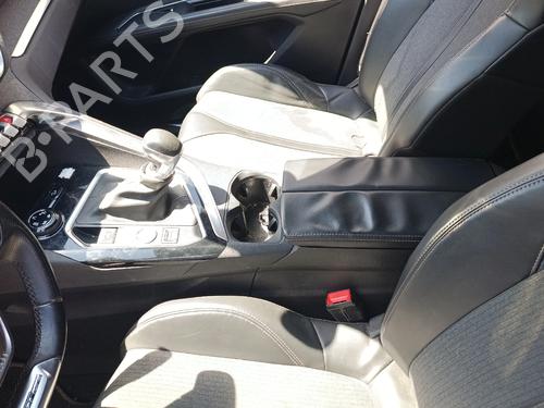 Armlene Armlene PEUGEOT 3008 II SUV (MC_, MR_, MJ_, M4_) 2.0 BlueHDi 136 (136 hp) 35916246 35916246